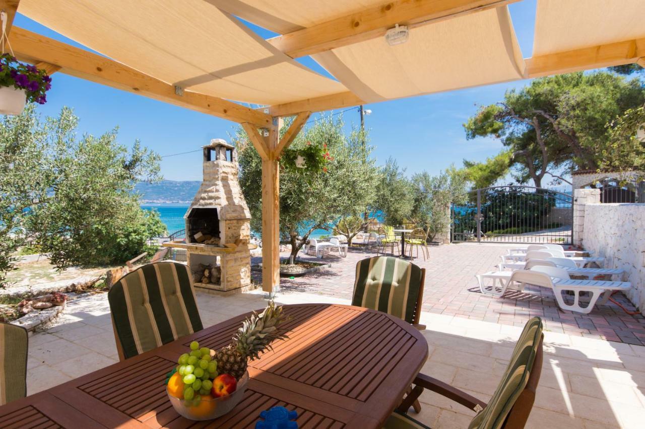 Guesthouse Vakans Slatine Exterior photo