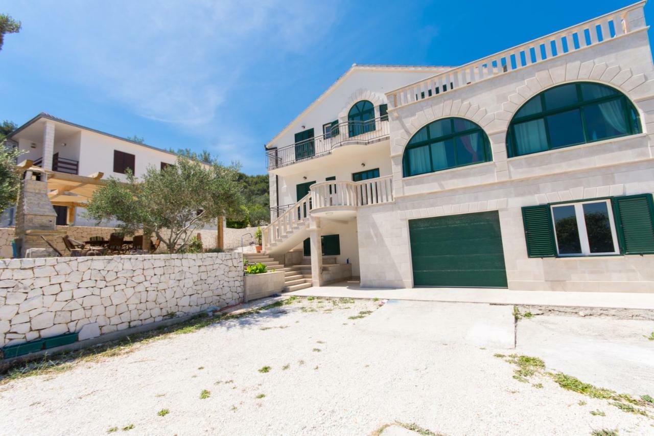 Guesthouse Vakans Slatine Exterior photo