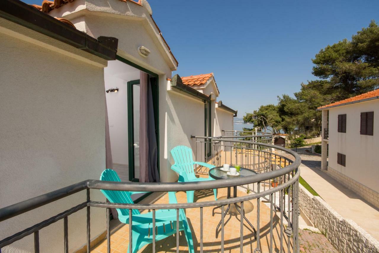 Guesthouse Vakans Slatine Exterior photo